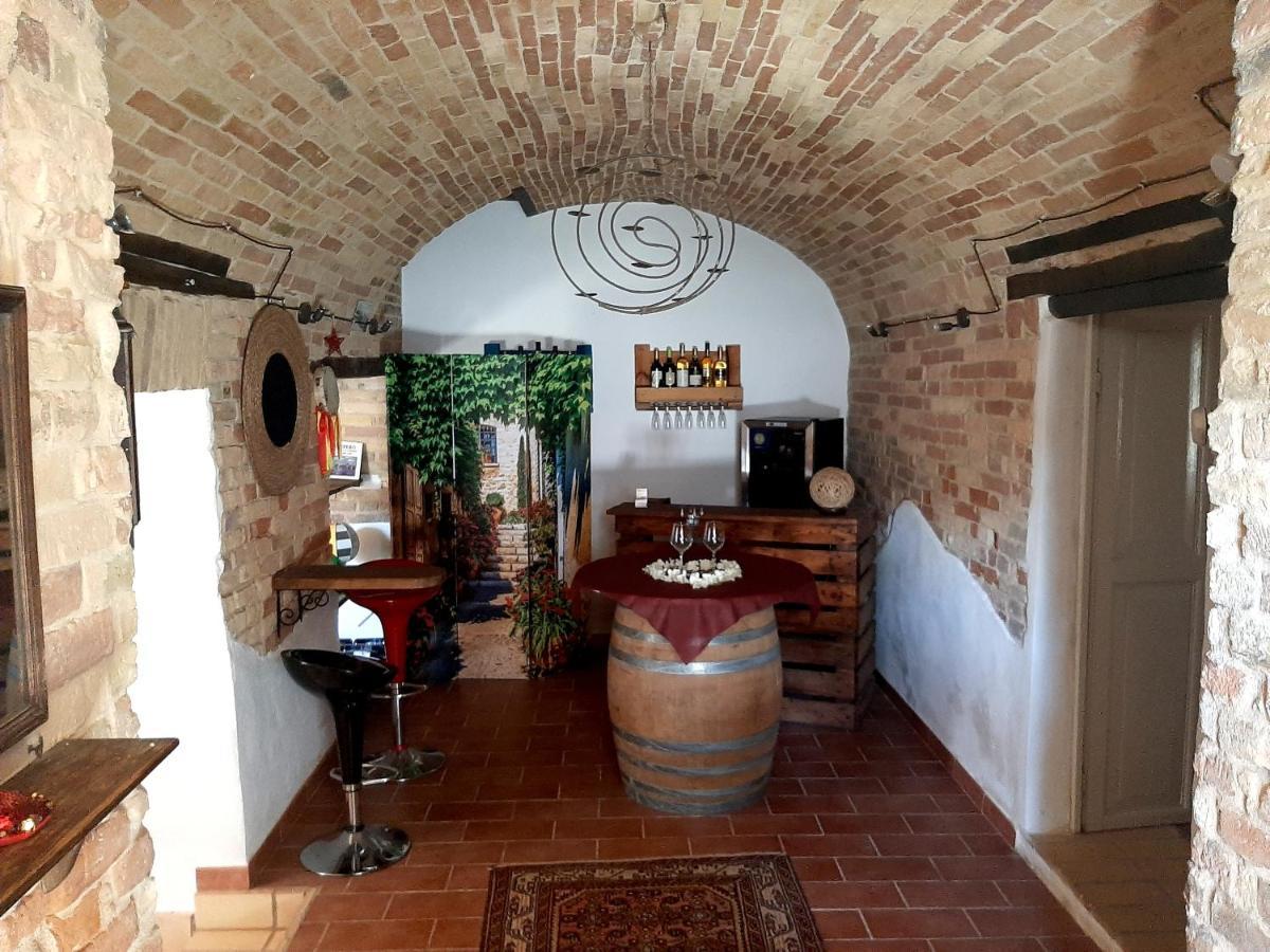 B&B La Casa In Campagna Collecorvino Ngoại thất bức ảnh
