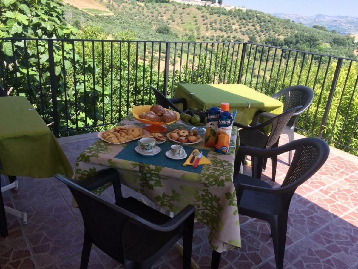 B&B La Casa In Campagna Collecorvino Ngoại thất bức ảnh